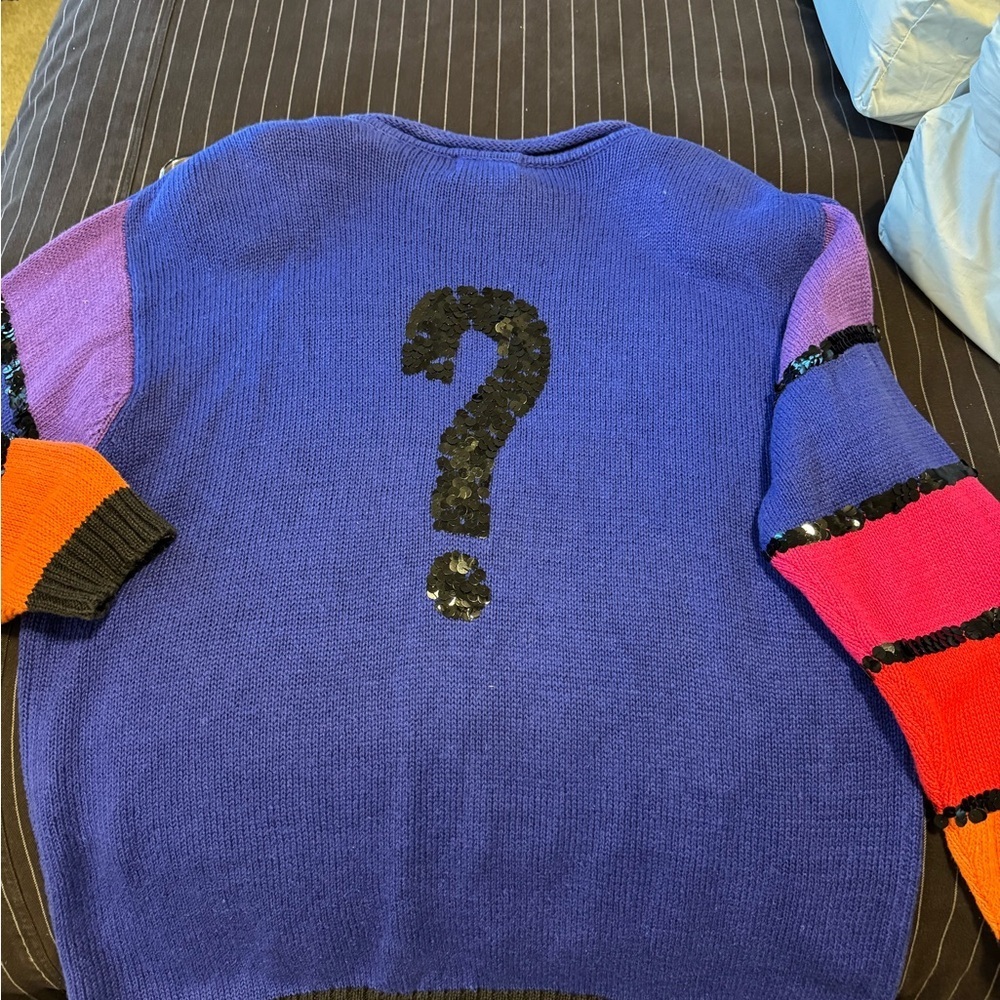 Colorful Graphic Sequin Sweater - Picture 9 of 9